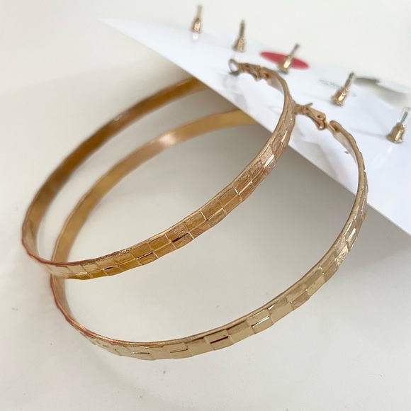 5-Piece Gold-Tone Heart & Cross Earrings and Large Hoops Earring Set - Picture 11 of 12